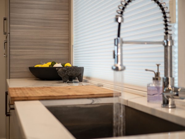 Transformez votre espace avec un robinet de luxe chic et fonctionnel